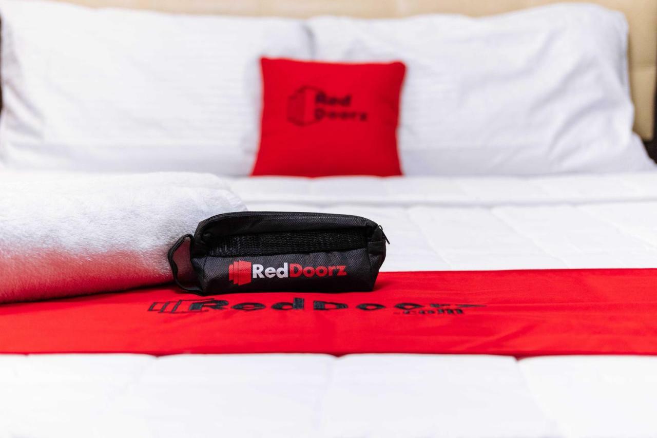 מנילה Reddoorz Plus @ Silk Residences Sta. Mesa Monthly Stay מראה חיצוני תמונה